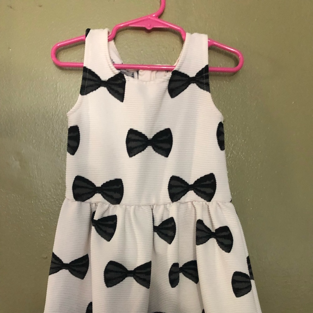 H&M Girls Dress 👗4-6